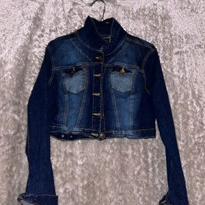 Drop shoulder raw cut denim jacket